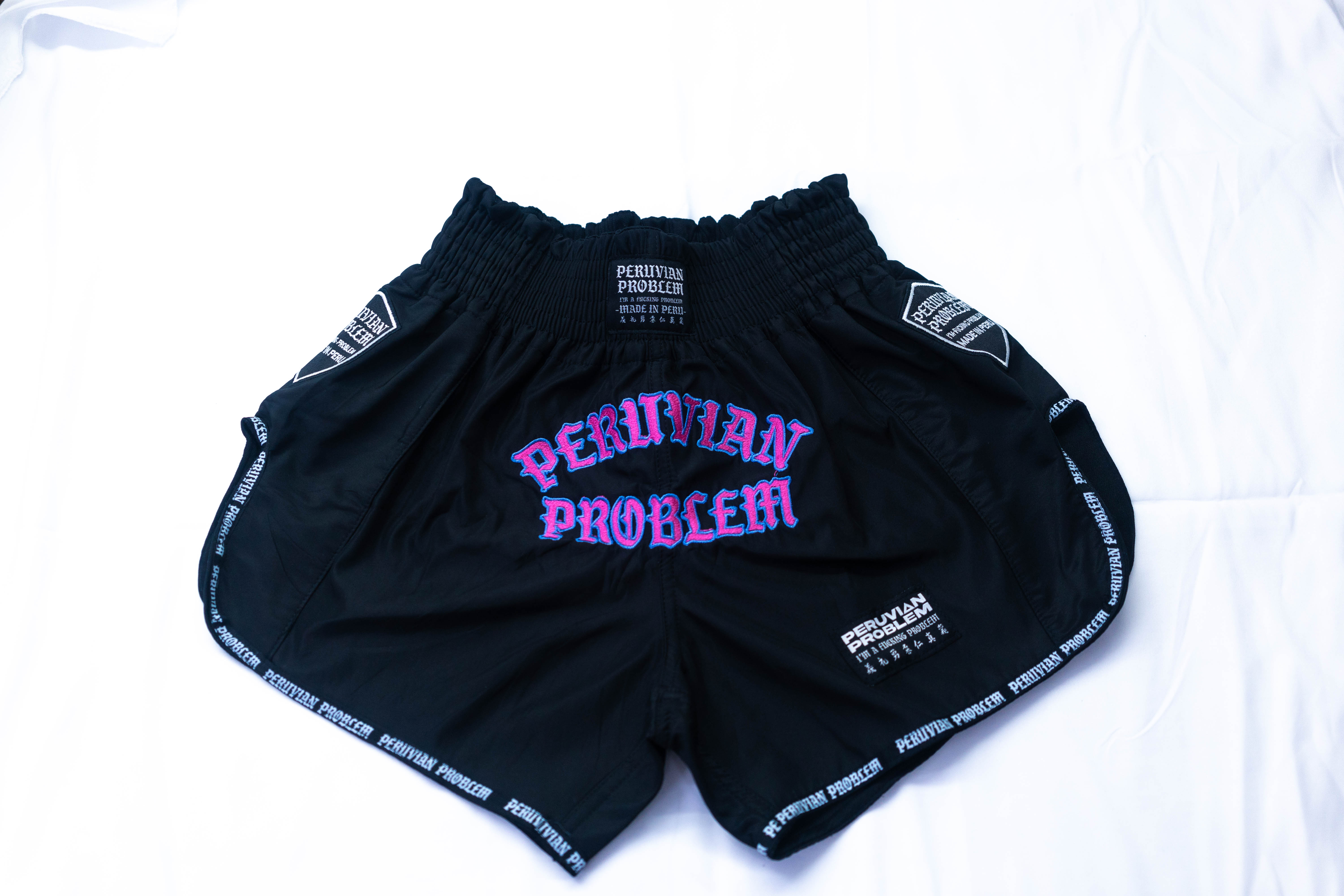 Short Muay Thai Negro/morado